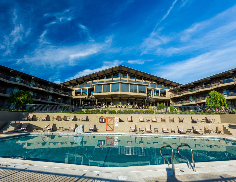 Summit Village Bellaire Dış mekan fotoğraf